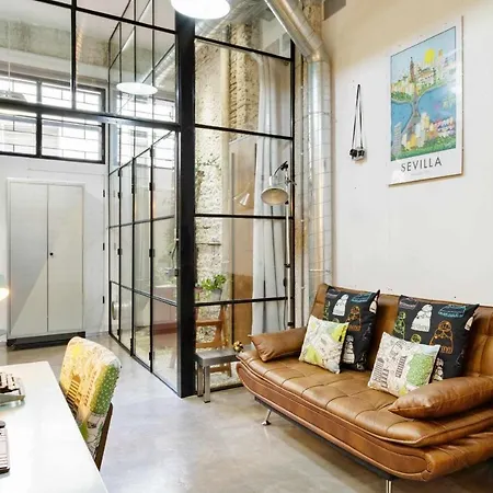 Monkeys Luxury Metaloft Апартаменты