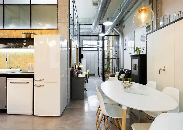 Monkeys Luxury Metaloft * Siviglia